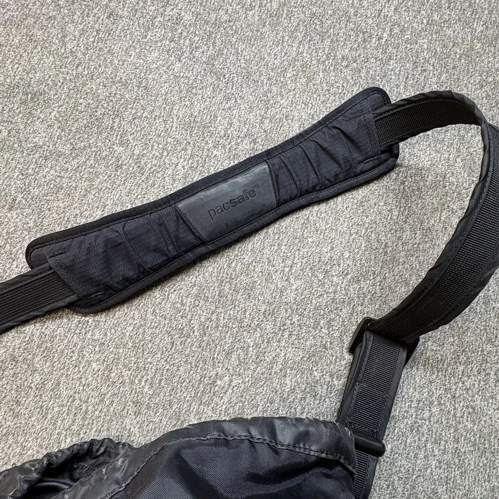Mountainsmith‎ Camera Bag Black Shoulder Case w/ Divider Inserts
